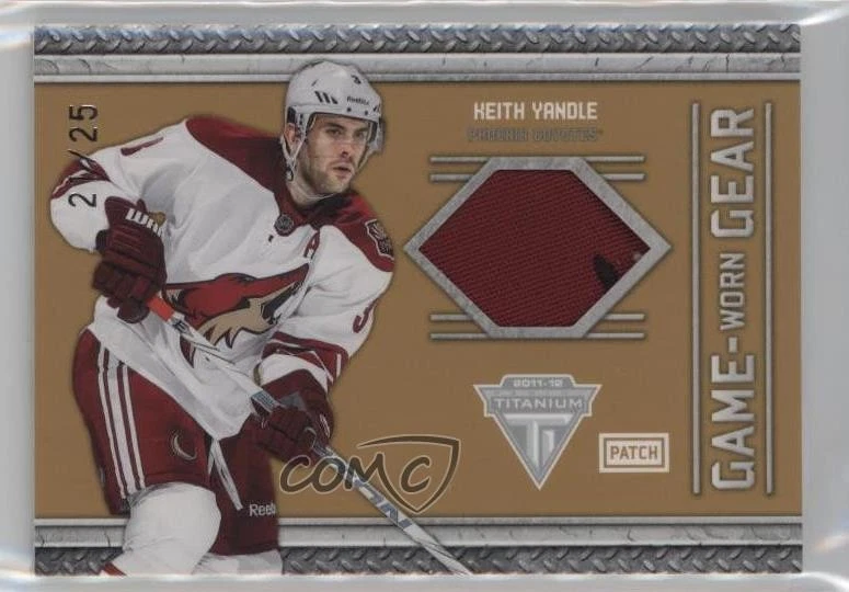 2011-12 Panini Titanium Game-Worn Gear Patch /25 Keith Yandle #59 Patch - Image 1 of 2
