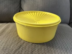 Vintage Stackable Tupperware 8" Yellow Canisters 1204-14 w/ Lid - Picture 1 of 4