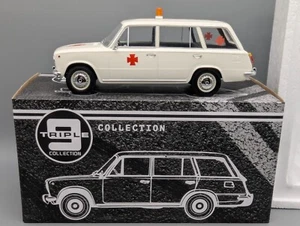 Modellautos 1:18 Triple9 Seat 124 Familiar Ambulance in OVP - Bild 1 von 13