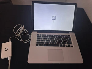 Apple MacBook Pro 15" A1286 Mid 2009 Core 2 Duo 2,53Ghz, 4 GB RAM, 256GB - Bild 1 von 13