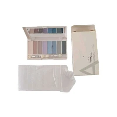 NOS 2006 Avon Eight In One Eye Palette Cool Froid 0.315oz 9g - Image 1 of 4