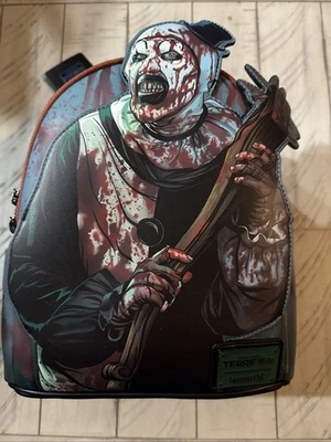 Loungefly, Terrifier Art the Clown Blood Splatter GITD Mini-Backpack EE Excl - Image 1 of 2