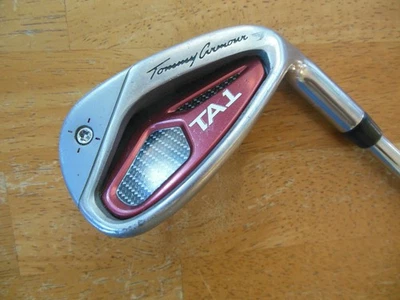Tommy Armour TA1 Gap Wedge / KBS Tour 95 varilla de acero rígida flexible Foto 1 de 4