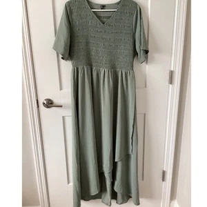Zattcas Sage Green Smocked Midi Maxi Dress XL Short Sleeve High Low Hem High - Picture 1 of 6