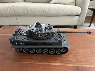 1:28 Diecast RC Tiger Tank Interactive Battle Zegan Toys - Image 1 of 4
