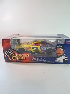 Hasbro Dale Earnhardt #3 Wrangler / Goodwrench Monte Carlo Diecast 1999 Nascar - Bild 1 von 6