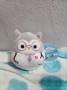 Squishmallow Dr. Hoot the Owl - Heroes Collection 2020 - 5 inch - Neu mit Etikett - Bild 1 von 3