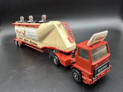 Matchbox Super Kings Bedford TM Kelloggs Tanker - Image 1 of 4