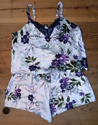 Apt 9 Mujer Plus 1X Conjunto de Pantalones Cortos para Dormir Cami de Encaje Satinado Púrpura Floral Affair Nuevos con Etiquetas  Foto 1 de 4
