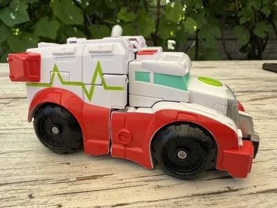 Hasbro TRANSFORMERS - Playskool Heroes - RESCUE BOTS Rescan - MEDIX the DOC-BOT - Image 1 of 4