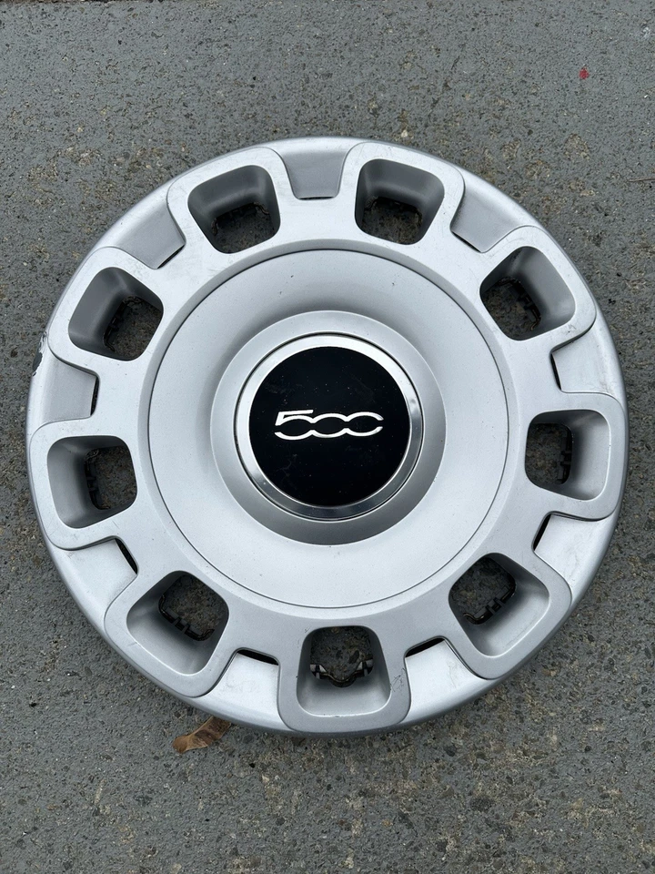 12-19 Fiat 500 C Pop 15” Hubcap Wheel Cover 68078420AC - Image 1 of 4