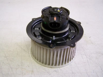 Mazda 626 1994 ventilador de aire acondicionado motor Foto 1 de 2