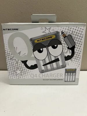 Nitecore Q4 Intellicharger Universal Smart Quick Charger - Image 1 of 3
