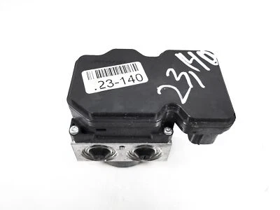 Acumulador modulador bomba ABS Toyota Prius 2016-2022 1,8 L AT VSA 44050-47060 Foto 1 de 4