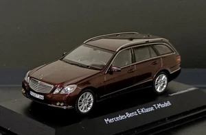 1/43 Mercedes-Benz E-Class T-Modell W212 2011 Dark Red SCHUCO - Picture 1 of 7