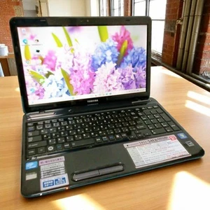 Toshiba dynabook T451/34EB 15.6" Core i7 2.2GHz RAM8GB SSD512GB Japanese Kb - Picture 1 of 9