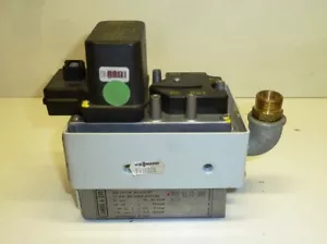 Regolatore combinato gas Viessmann 7319020 VDA21.A Landis & Gyr VDA21.A870001 - Foto 1 di 3