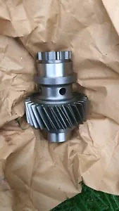 NOS LAND ROVER DISCOVERY 1 MAINSHAFT GEAR 28 TEETH PART FTC5087 - Picture 1 of 1