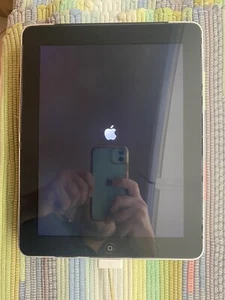 APPLE IPAD 1a GEN WI-FI + 3G CELLULAR 9,7" A1337 32GB SILVER LED IPS RICAMBI !! - Imagen 1 de 7