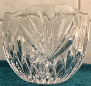 Lead Crystal Candy Dish Scalloped - Picture 1 of 4