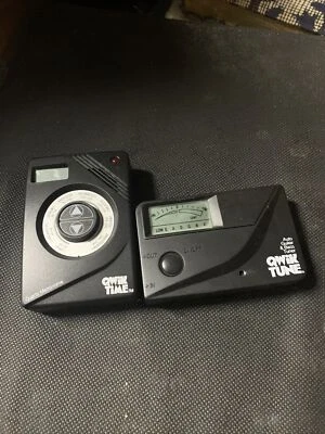 Qwik Time QT3 Cuarzo Metrónomo y Qwik Tune Auto Guitarra y Bajo Sintonizador Foto 1 de 3