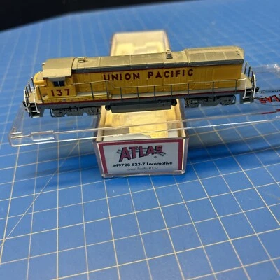 Atlas 49729 N Scale B23-7 Loco Decoder Ready - Union Pacific No #137 Tested - Image 1 of 4