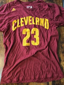 Lebron James Vintage Adidas Shirt Md Cleveland Cavaliers Stitched Number & Team - Picture 1 of 15