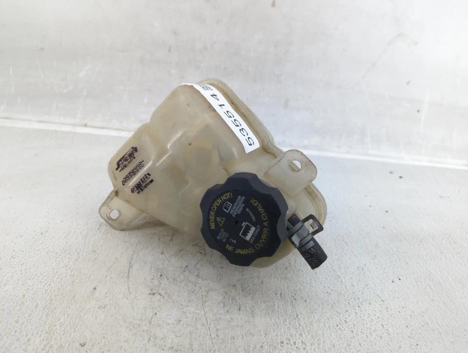 Garrafa tanque expansão transbordamento líquido refrigerante radiador Saturn Aura 2008 FO6XQ - Imagem 1 de 4