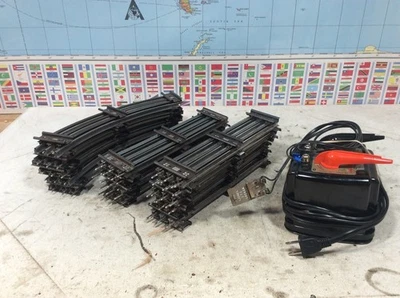 Lionel - Track  SET  O Gauge , Transformer ,Lock on - Image 1 of 4