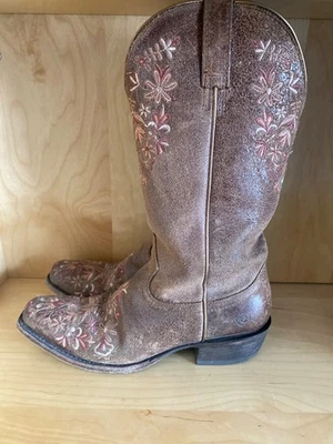Botas Occidentales Ariat Ardent - Terra Marrón Bordado Floral 10015332 Talla 9 USADAS Foto 1 de 4