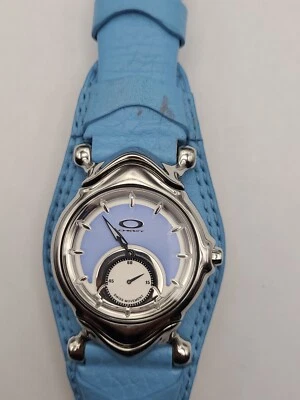 OAKLEY WOMENS BLUE JURY WATCH AUTHENTIC VERY RARE LIMITED EDITION ~ WORKING - Image 1 of 4