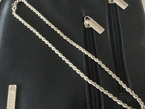 SCHÖNE SILBERKETTE 925 SILBER  GEDREHT SEHR EDEL AUS NACHLASS - Bild 1 von 4
