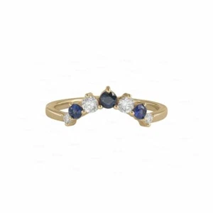 GENUINE DIAMOND TRIANGLE SHAPE CROWN RING 14K GOLD FINE JEWELRY - Picture 1 of 9