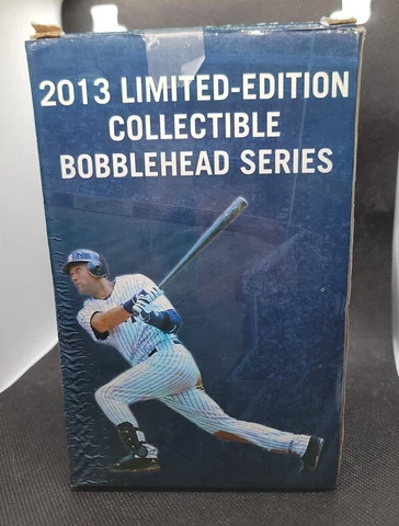 DEREK JETER 2013 NEW YORK YANKEES BOBBLEHEAD COLLECTIBLE - RARE DAMAGED BOX Cover