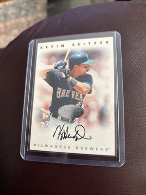 1996 Leaf Signature Series Kevin Seitzer Auto Autograph Silver UX4915 Brewers - Image 1 of 2