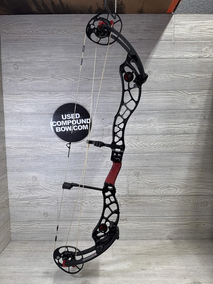 Arco negro Bowtech Reckoning 36 Gen 2 (cámara larga) 60 lb usado Foto 1 de 4