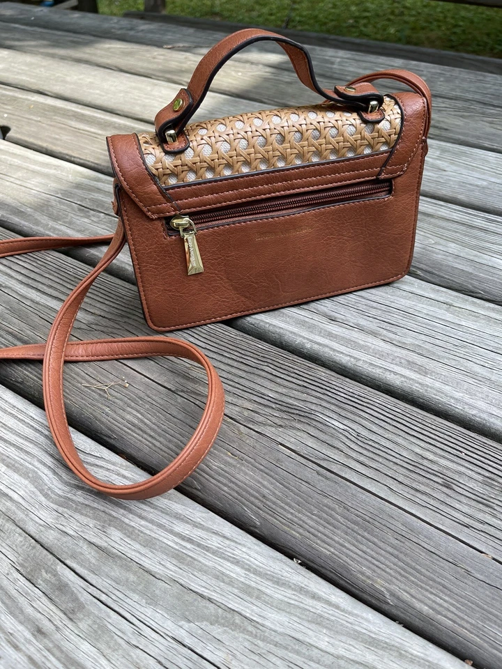 Nuevo con etiquetas Bolso Bandolera Bolso sin asas Enzo Angiolini Illen Foto 1 de 4