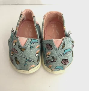 TOMS Baby Classic Slip on Canvas Shoes Rainbow Dolphins Pineapple Baby Size T2 - Picture 1 of 4