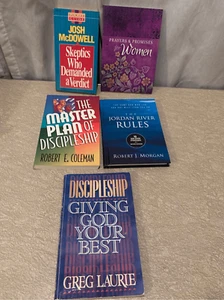 Assorted Religious Book Lot of 5-Prayers,Discipleship Christianity Spirituality - Picture 1 of 9