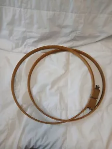 VINTAGE ROUND WOOD 14" X 3/4" EMBROIDERY QUILTING HOOP - Picture 1 of 5