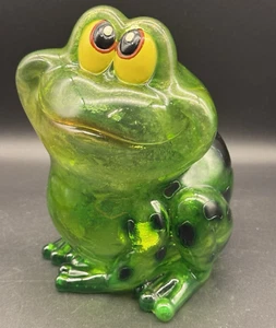 VTG 1970's Kitschy Thick Green Acrylic / Plastic Frog Coin Bank, w/ Stopper - Picture 1 of 11
