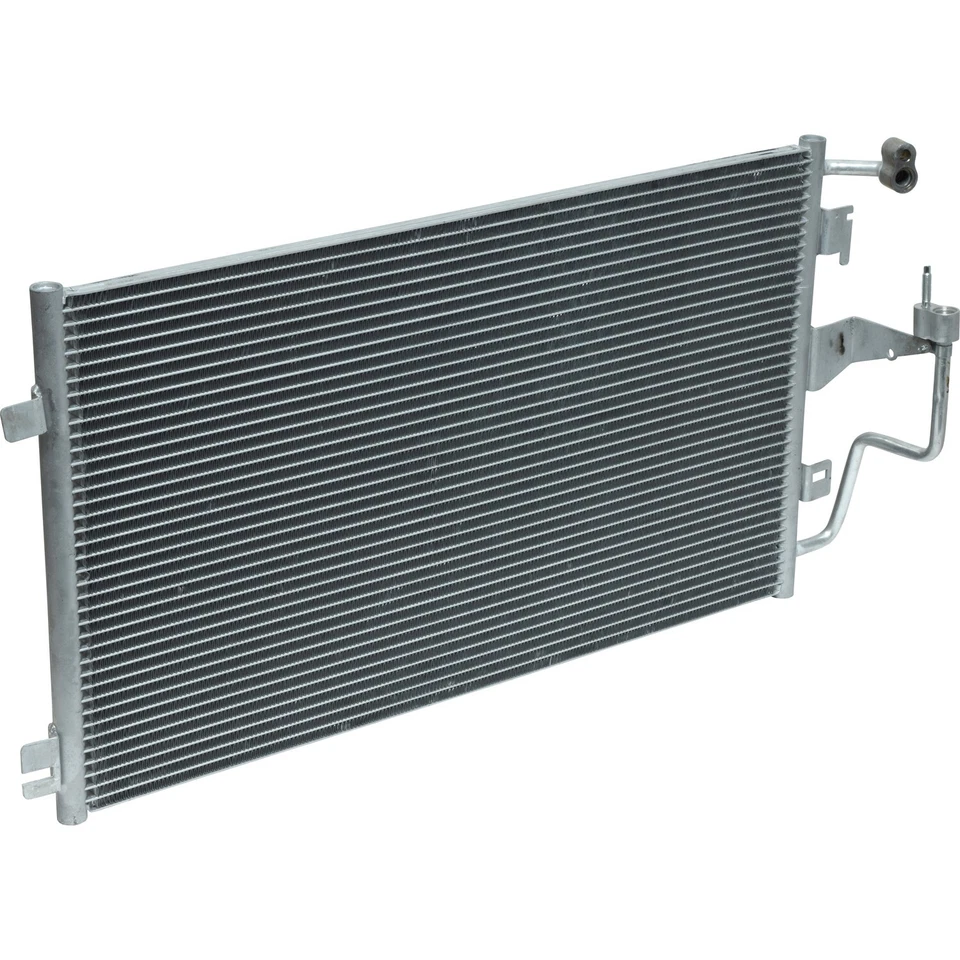 Condensador de aire acondicionado UAC 1996 1997 1998 1999 2000 2001 para Chevrolet Cavalier 1995-2005 Foto 1 de 3