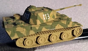 Roco Minitanks 102 - Painted WWII German Army Military Panther Heavy Tank - Picture 1 of 6