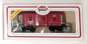 Model Power HO Scale 36' ATSF Bay Window Caboose no. 8241 NOS - Picture 1 of 1
