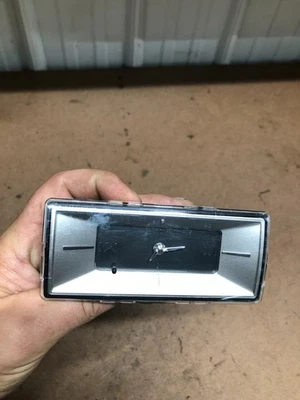 2007-2014 Cadillac Escalade Platinum OEM Analog Clock Assembly - Image 1 of 4