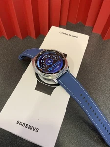 Samsung Galaxy Watch8 Classic | 46mm | Black SM L500, Blue Hybrid SML band Boxed - Picture 1 of 6