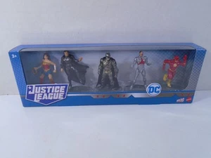 Mattel 2021--Figuras de la Liga de la Justicia DC--MICRO COLECCIÓN (NUEVO) - Imagen 1 de 7
