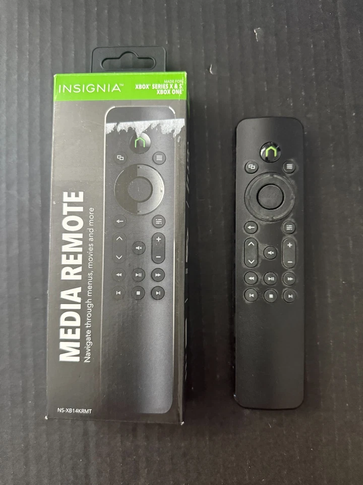 Insignia - Media Remote for Xbox Series X, XBox Series S, and XBox One - Image 1 of 4