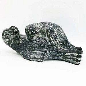 NUVUK Inuit Hand Carved Soapstone Seal w/Baby Canada Label Vintage - Picture 1 of 9