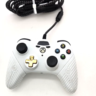 Xbox PowerA Fusion 2.0 Controller For Xbox One - White (1429630-01) - Image 1 of 4
